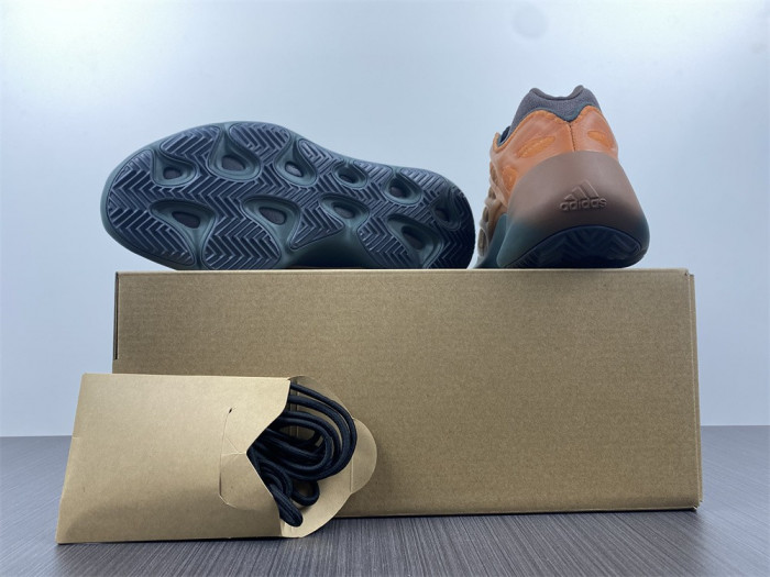 Adidas Yeezy 700 V3 Copfad GY4109