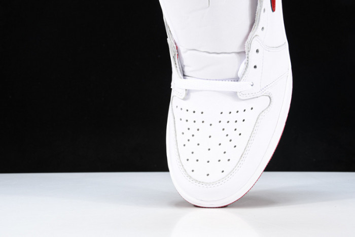 AIR Jordan 1 Retro Metallic Red (2017) 555088-103