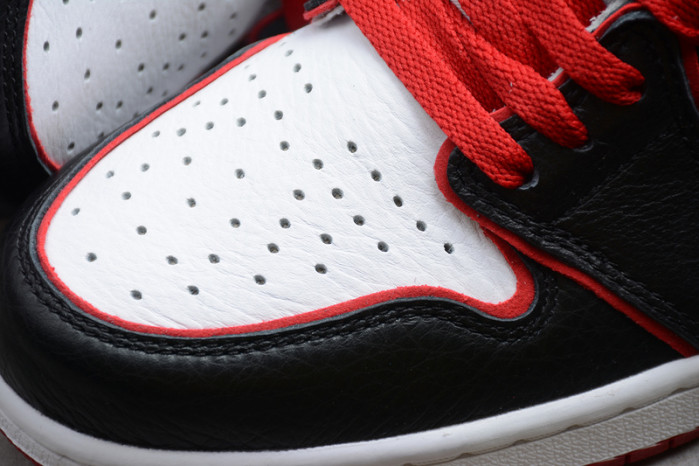 Air Jordan 1 Bloodline 555088-062