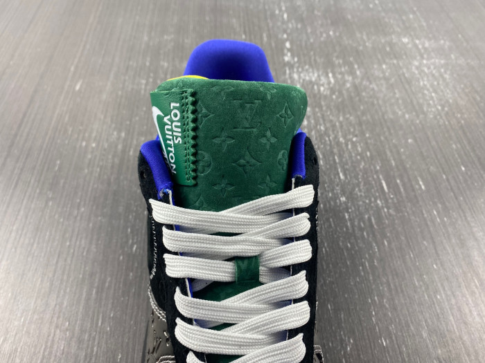 Nike Air Force 1  LV 120101