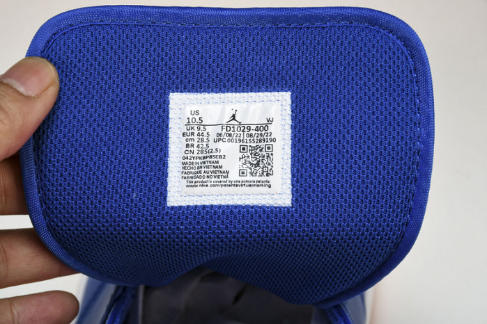 AIR JORDAN RETRO 1 MID  FD1029 400