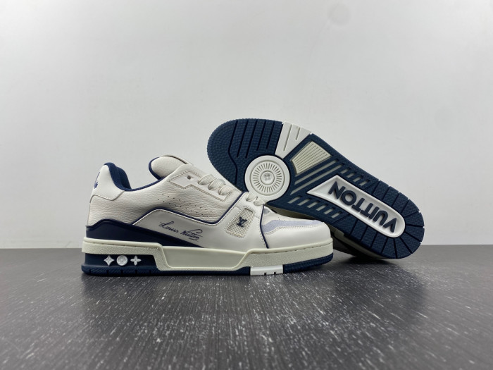 LV SNEAKER LOW   120402