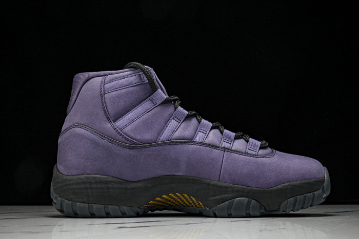 Air Jordan 11 “Las Vegas” IO8961-553