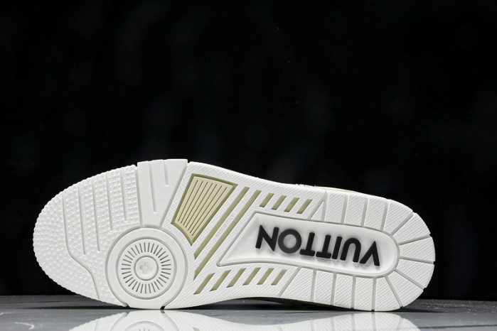 LV SNEAKER LOW FOR-LV233