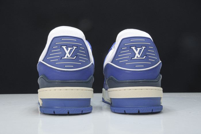 LV SNEAKER LOW YEE-007