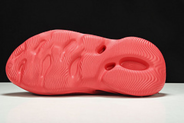 Adidas Yeezy Foam Runner Red CW3355