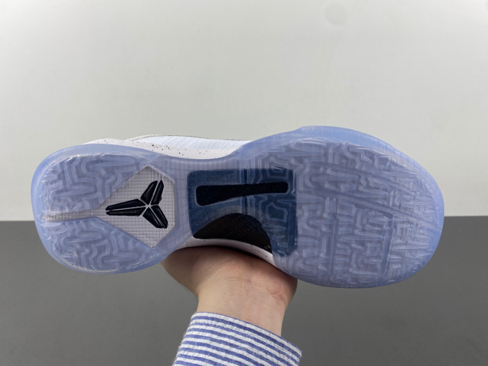 ZOOM KOBE 5 PROTRO 