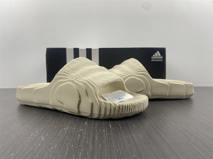 Adidas new colleettion 660211