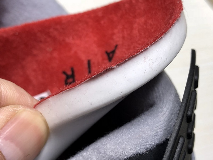 Air Jordan 4 Retro Bred (2019) 308497-060