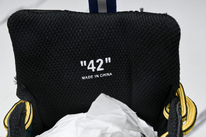 OF C/O  SNEAKER  FOR-51502