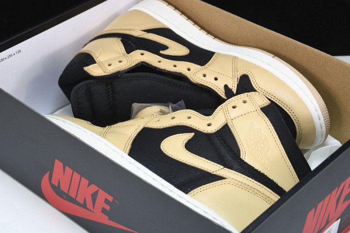 Air Jordan 1 Retro High OG 555088-202