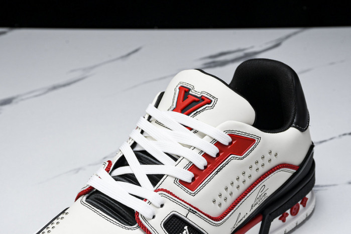 LV SNEAKER LOW FOR-LV104