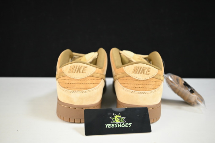 Nike DUNK LOW Pro 883232-700