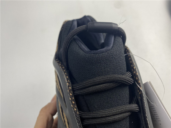 Adidas Yeezy 700 V3 GY0189