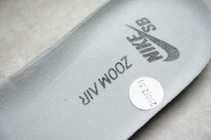 Travis Scott x PlayStation x NK SB Dunk Low BQ6817 101