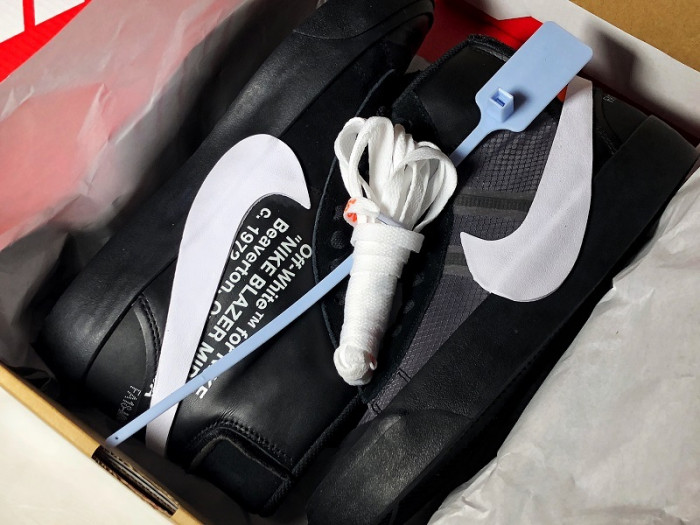 Nike Blazer Mid OF Grim Reaper  AA3832-001
